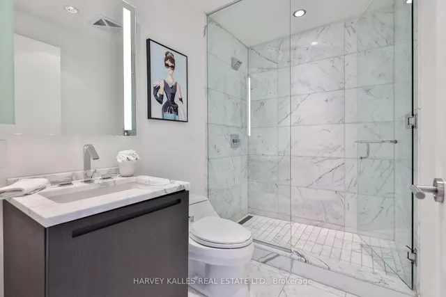 Additional image 20 of 180 University Ave Unit 3808