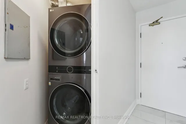 Additional image 25 of 5 Rowntree Rd Unit 1017