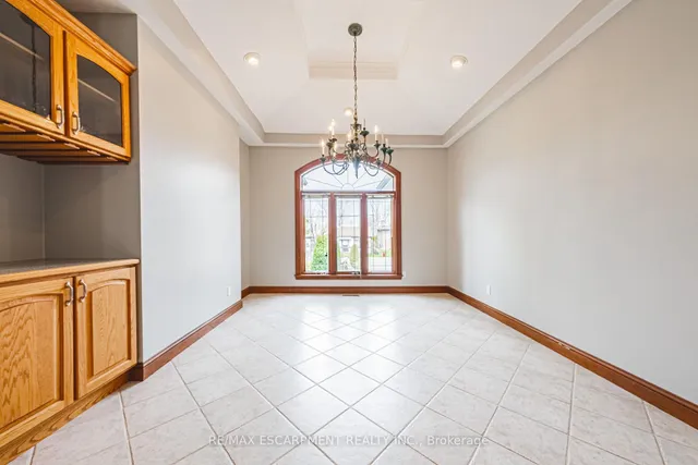 Additional image 12 of 388 Hemlock Ave