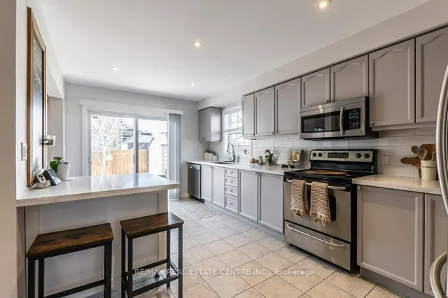 Additional image 15 of 328 Baverstock Cres