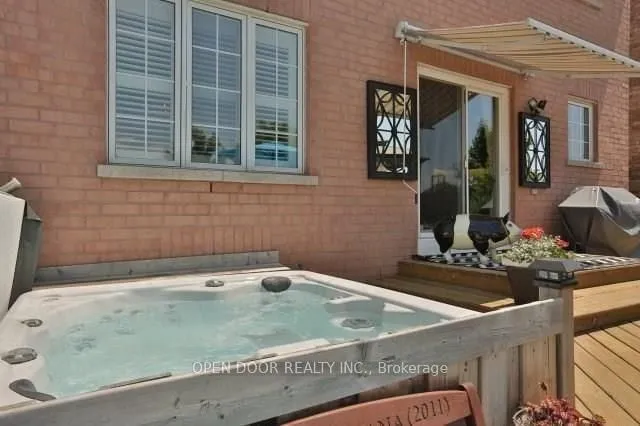 Additional image 44 of 221 Bussel Cres