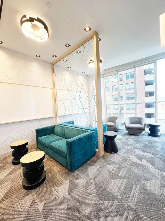 Additional image 16 of 77 Mutual St Unit 2803