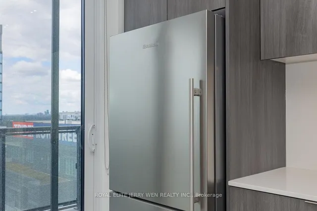 Additional image 11 of 30 Inn On The Park Dr Unit 3410