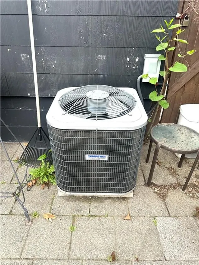 Additional image 8 of 130 Lottridge St