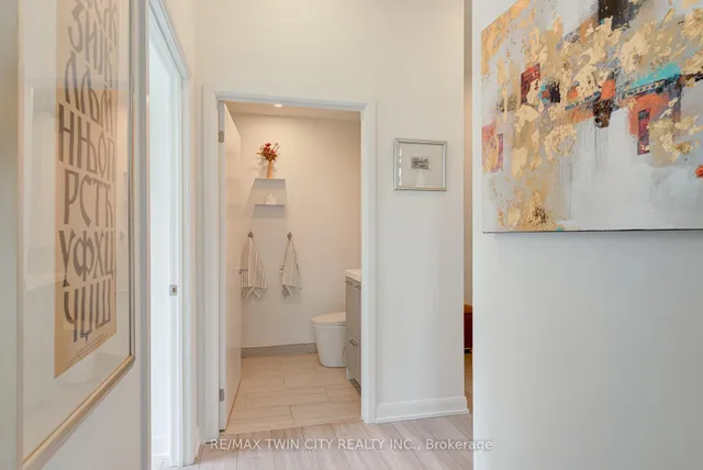 Additional image 15 of 385 Osler St Unit 101