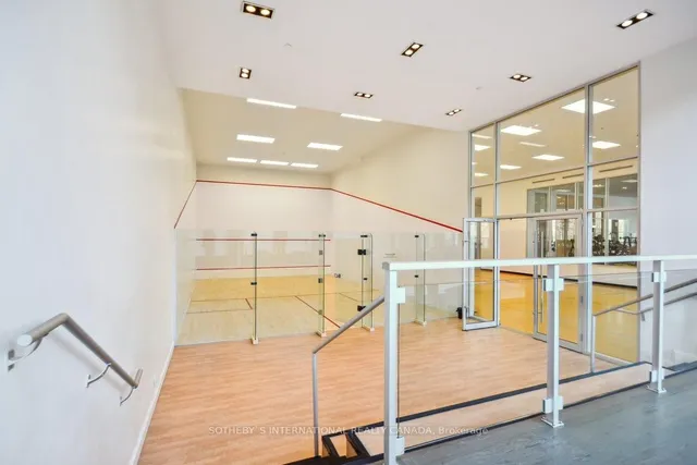 Additional image 42 of 90 Park Lawn Rd Unit 915