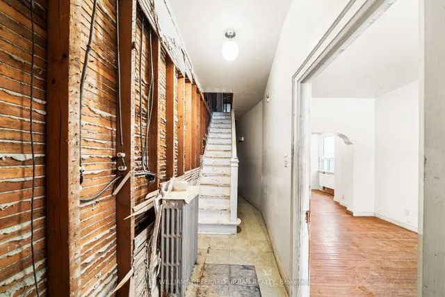 Additional image 22 of 69 Montrose Ave