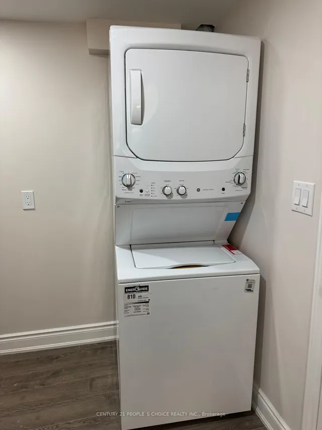 Additional image 25 of 6862 Darcel Ave