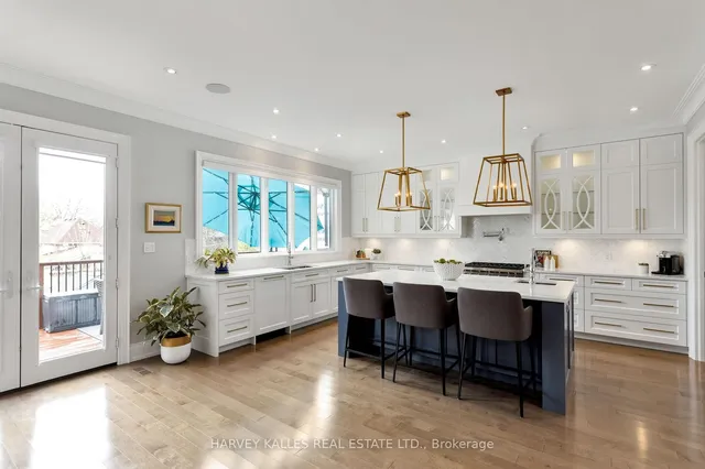 Additional image 17 of 4673 Dundas St