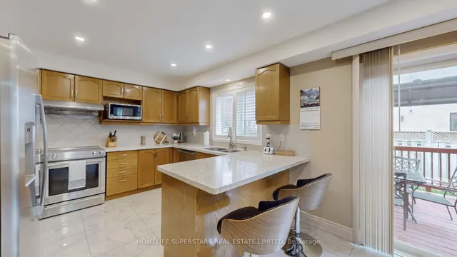 Additional image 9 of 30 HOPECREST Pl