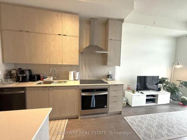 Additional image 10 of 55 Duke St Unit 2405