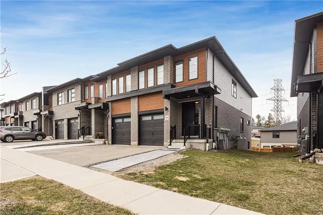 Additional image 3 of 919 Robert Ferrie Dr