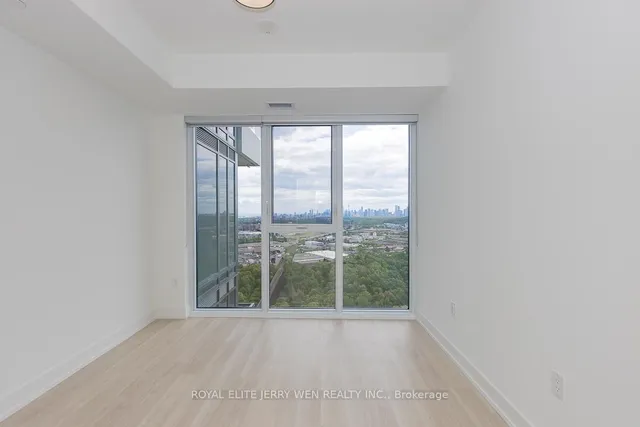 Additional image 16 of 30 Inn On The Park Dr Unit 3410