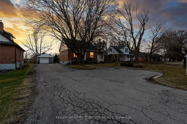 Additional image 5 of 2812 Upper James St