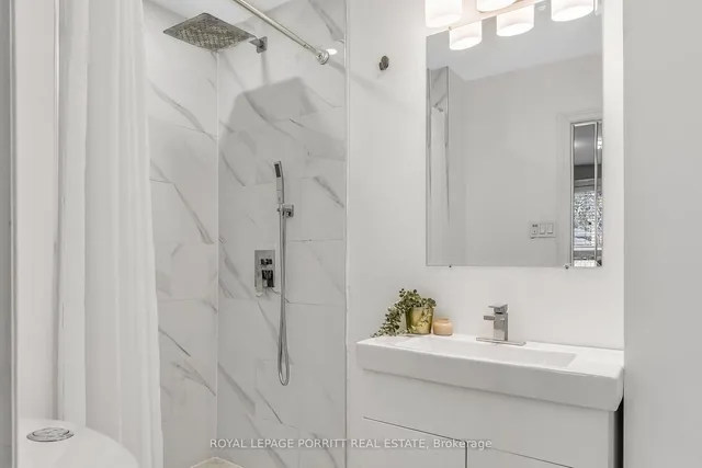 Additional image 16 of 14 Albion Cres