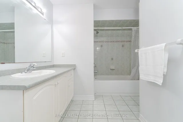 Additional image 38 of 7 Millsborough Rd