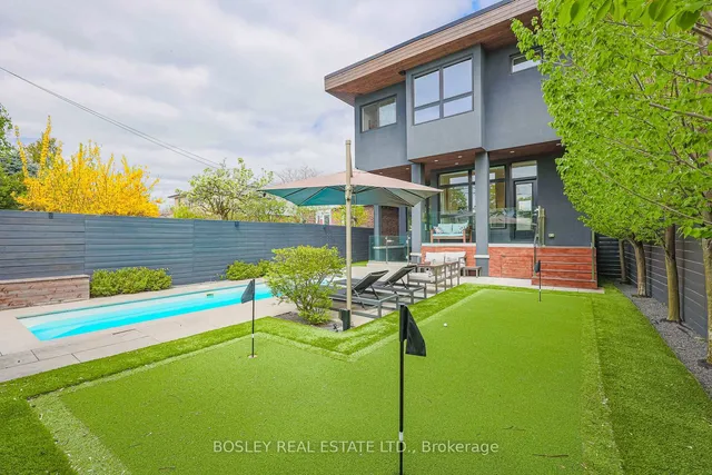 Additional image 35 of 38 Roblin Ave