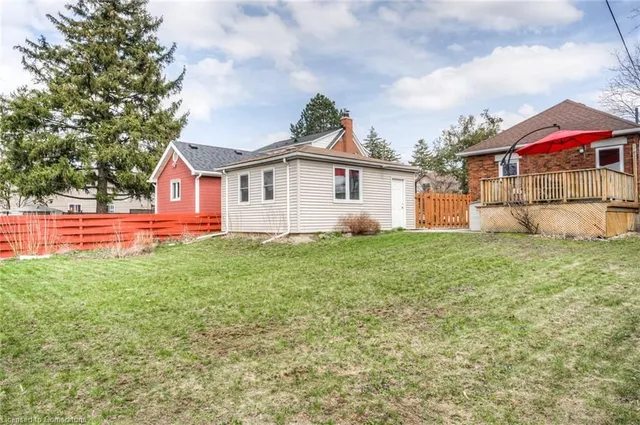 Additional image 36 of 46 2 Ave