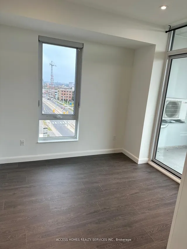 Additional image 10 of 741 King St Unit 603