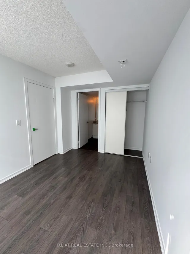 Additional image 8 of 36 Lisgar St Unit LPH05W