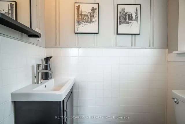 Additional image 15 of 277 East 18th St