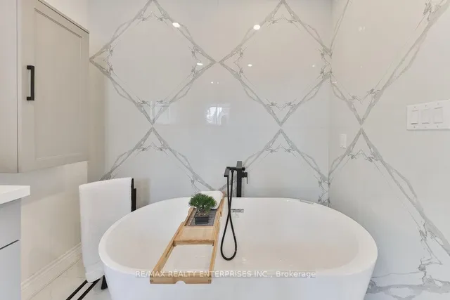 Additional image 24 of 2183 Birchleaf Lane