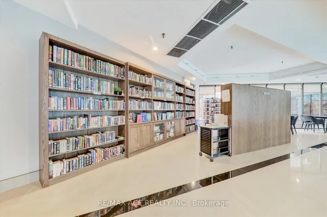 Additional image 27 of 2350 Bridletowne Circ Unit 1112