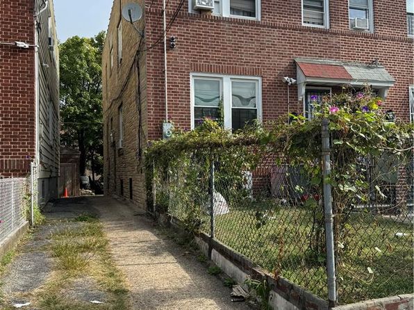 927 E 219th Street, Bronx, NY 10469