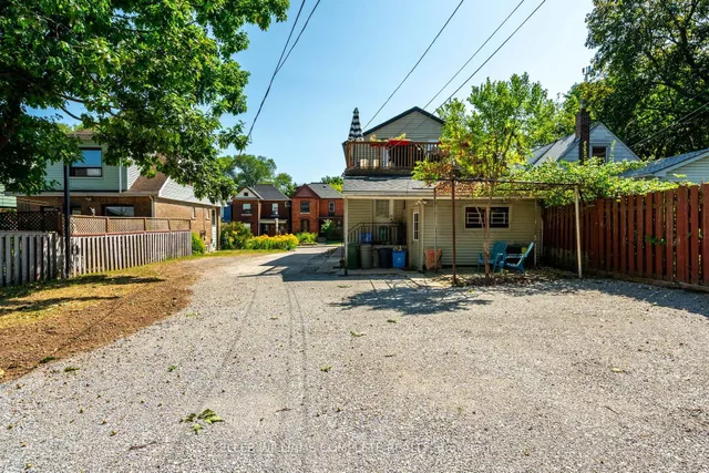 Additional image 5 of 149 Strathcona Ave