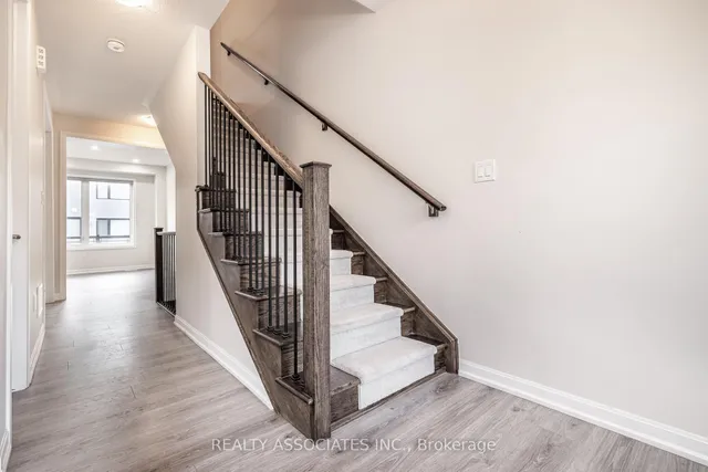 Additional image 30 of 133 Grovewood Common