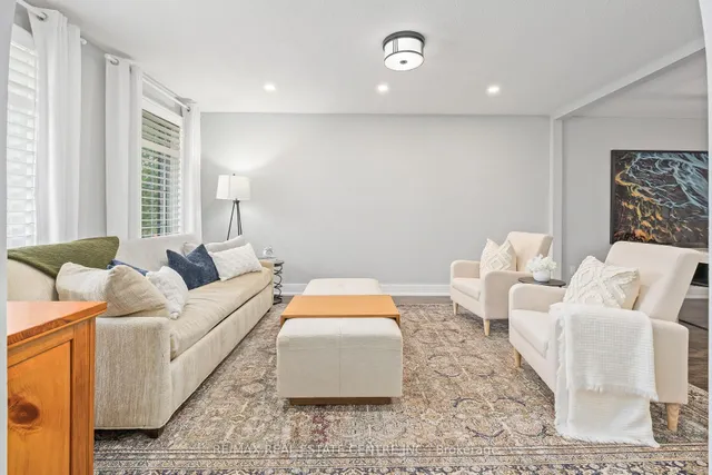 Additional image 11 of 834 Merritt Dr