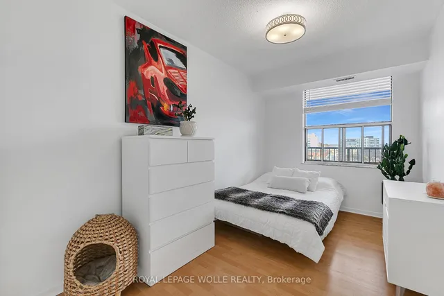 Additional image 15 of 81 Church St Unit 702