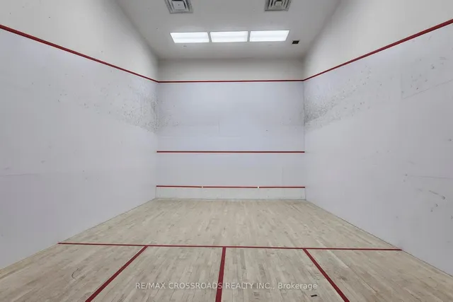 Additional image 24 of 33 Bay St Unit 813