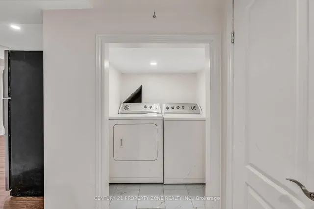 Additional image 42 of 8 Griffith Crt