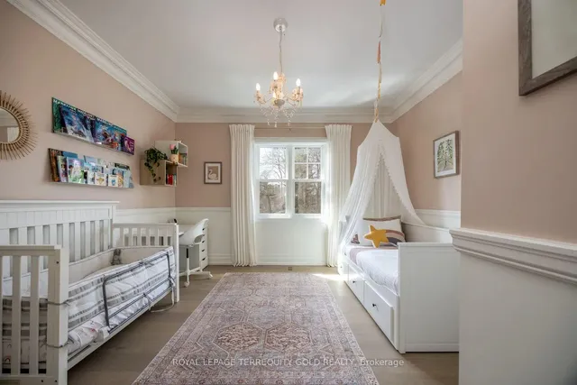 Additional image 35 of 468 Avon Cres