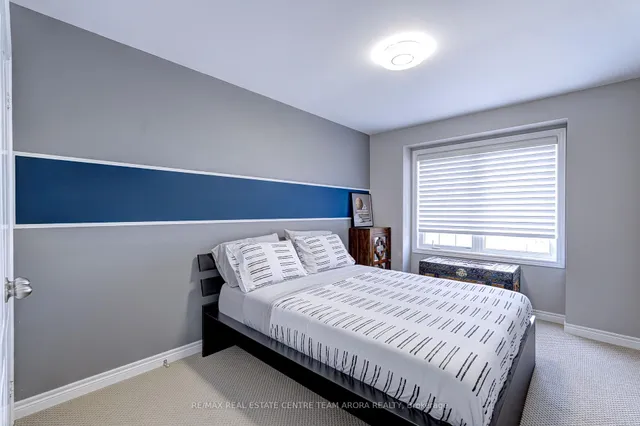 Additional image 32 of 140 Sky Harbour Dr