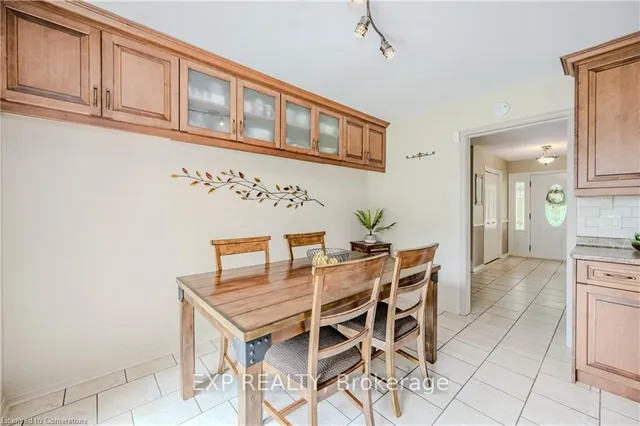 Additional image 16 of 11 COACHMAN Cres
