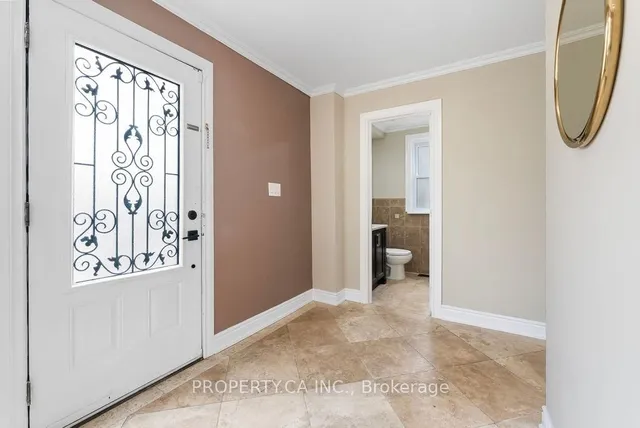 Primary image of 20 Woodward Ave