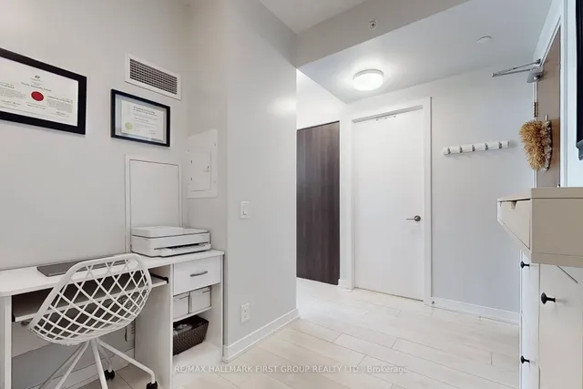 Additional image 5 of 2212 Lakeshore Blvd Unit 713