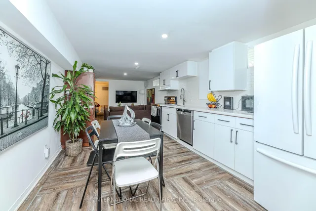 Additional image 31 of 1291 Consort Cres