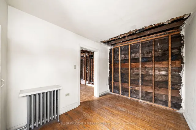 Additional image 35 of 69 Montrose Ave