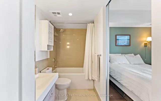 Additional image 21 of 70 Distillery Lane Unit 2105