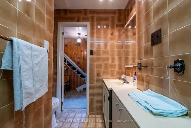 Additional image 30 of 1215 Derry Rd