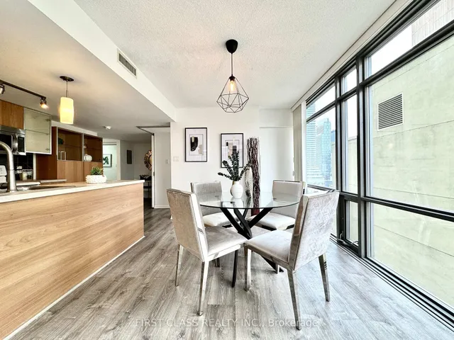 Additional image 13 of 38 Grenville St Unit 1107