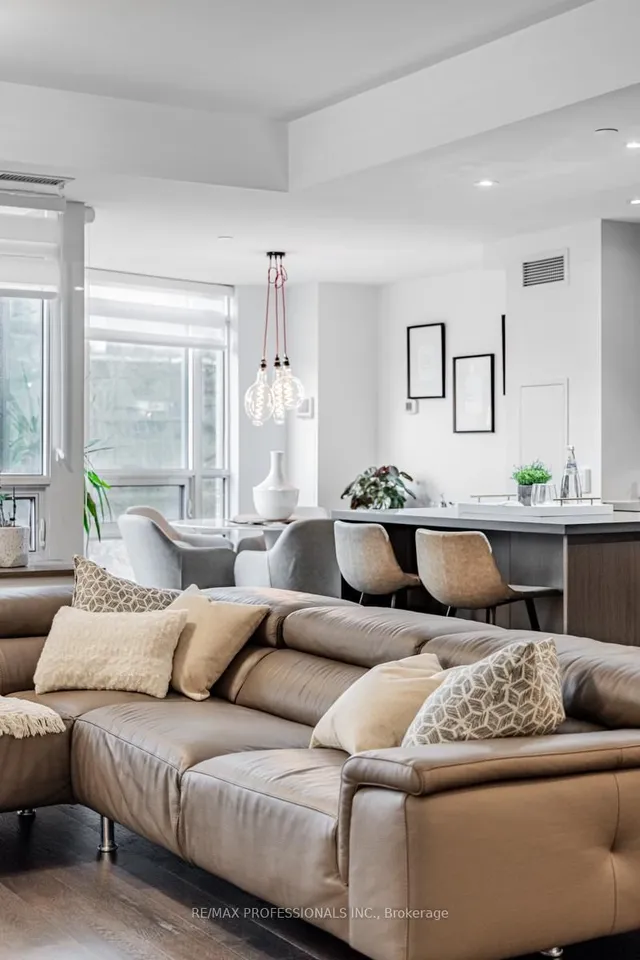 Additional image 33 of 2212 Lake Shore Blvd Unit Th04