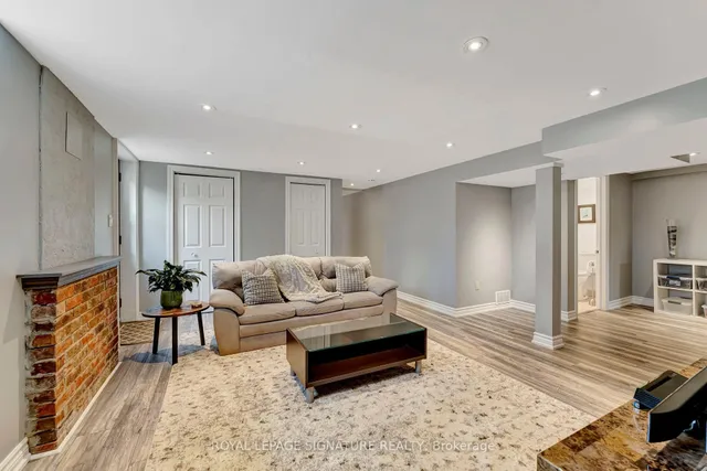 Additional image 35 of 2044 Kilbride St