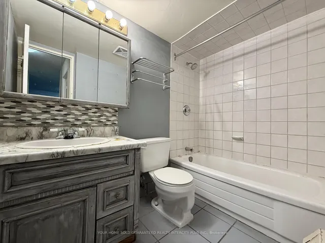 Additional image 9 of 390 Dixon Rd Unit 708