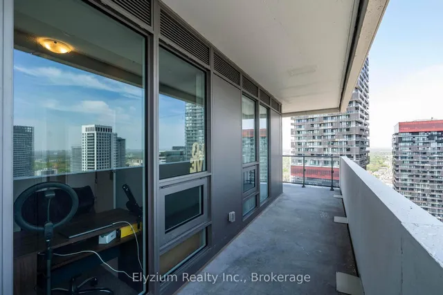 Additional image 26 of 2221 Yonge St Unit 3202