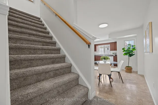 Additional image 18 of 155 Highland Cres Unit B8