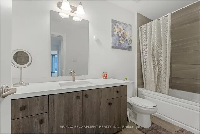 Additional image 19 of 64 DRYDEN Lane Unit 59